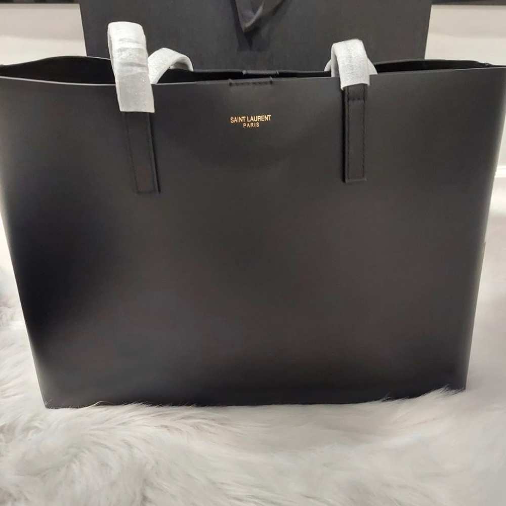 Saint Laurent Shopper